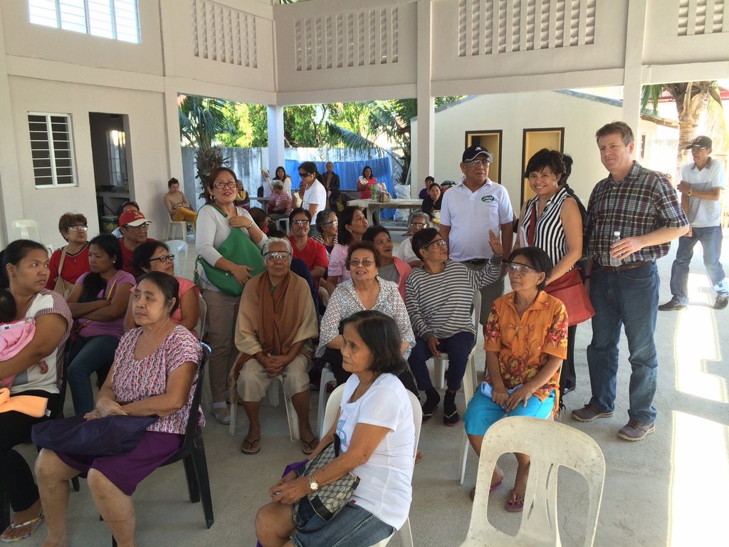 medical equip to continue free cataract surgery