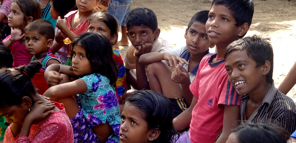 Transform childhoods of 300 slum children in India