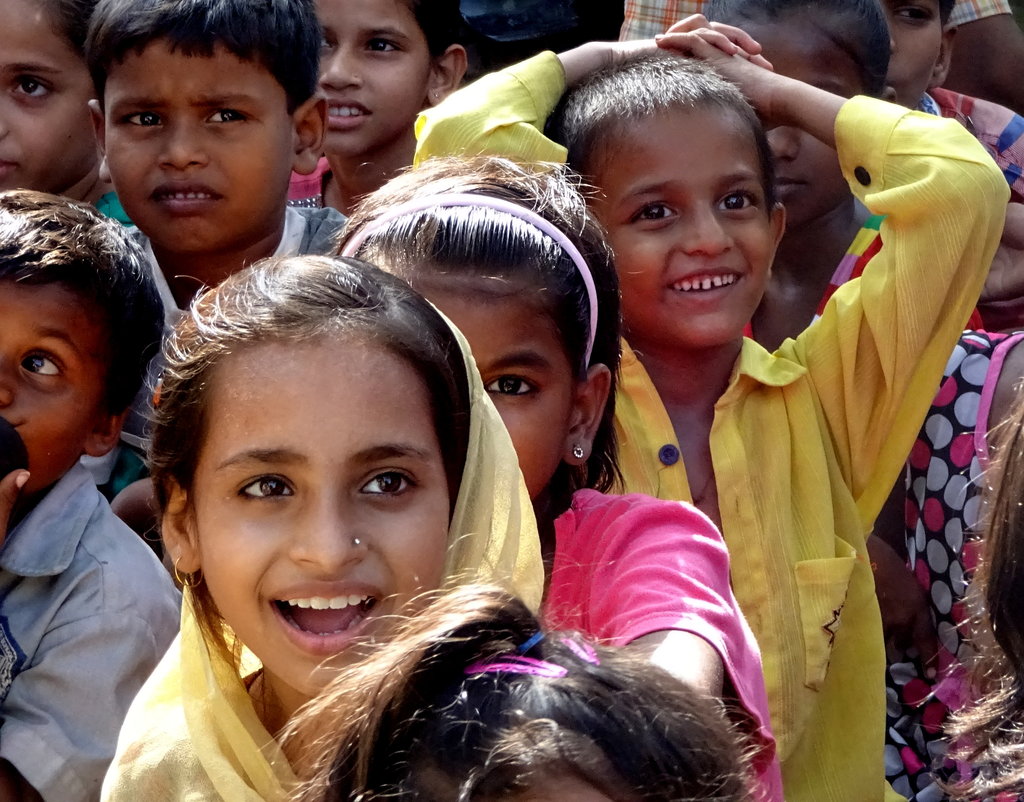Transform childhoods of 300 slum children in India