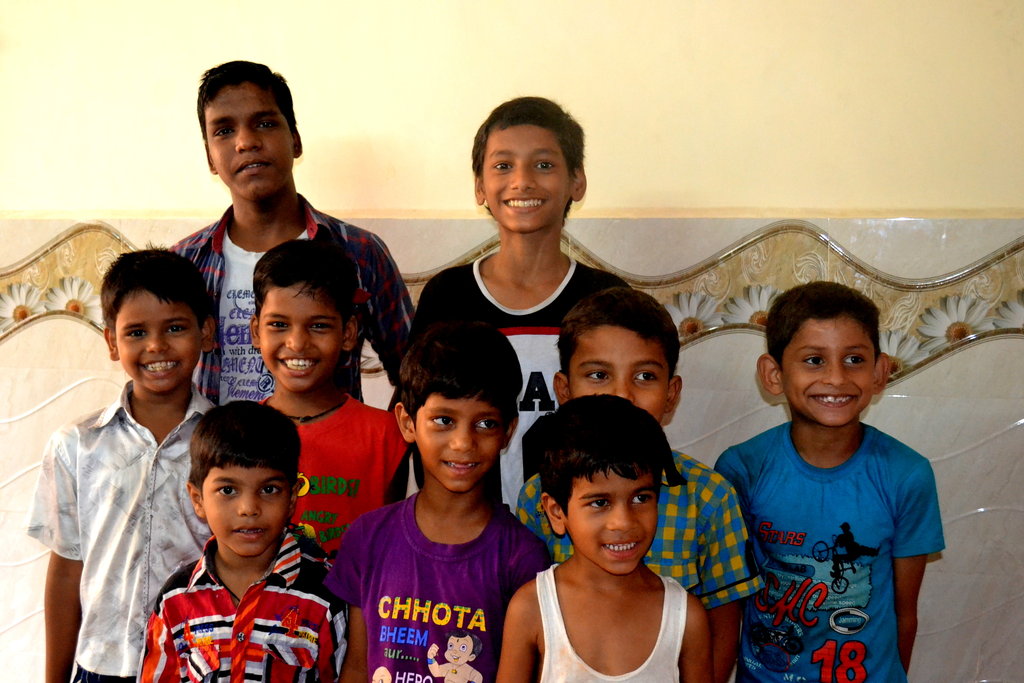 Transform childhoods of 300 slum children in India