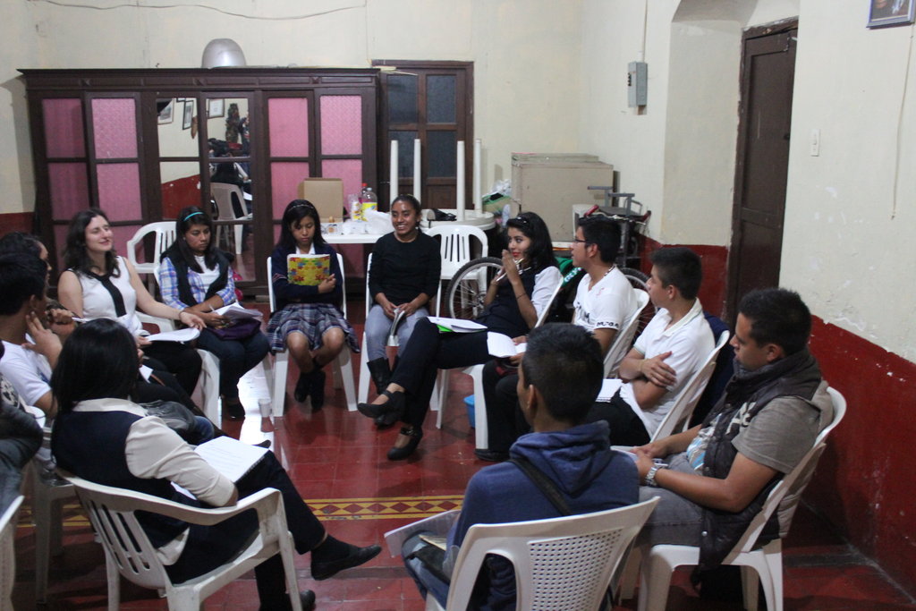 Support 8 youth to succeed in school and society