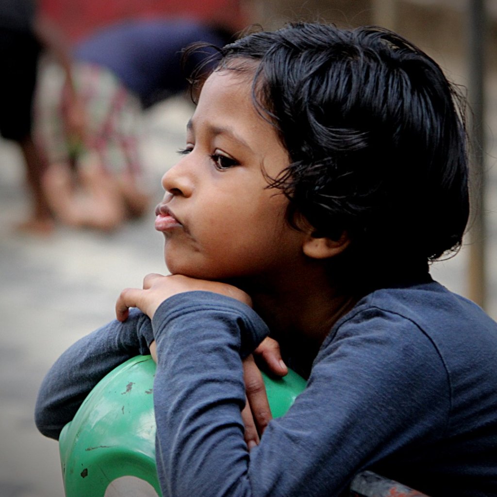 Be the lifeline of a 1000 children in India