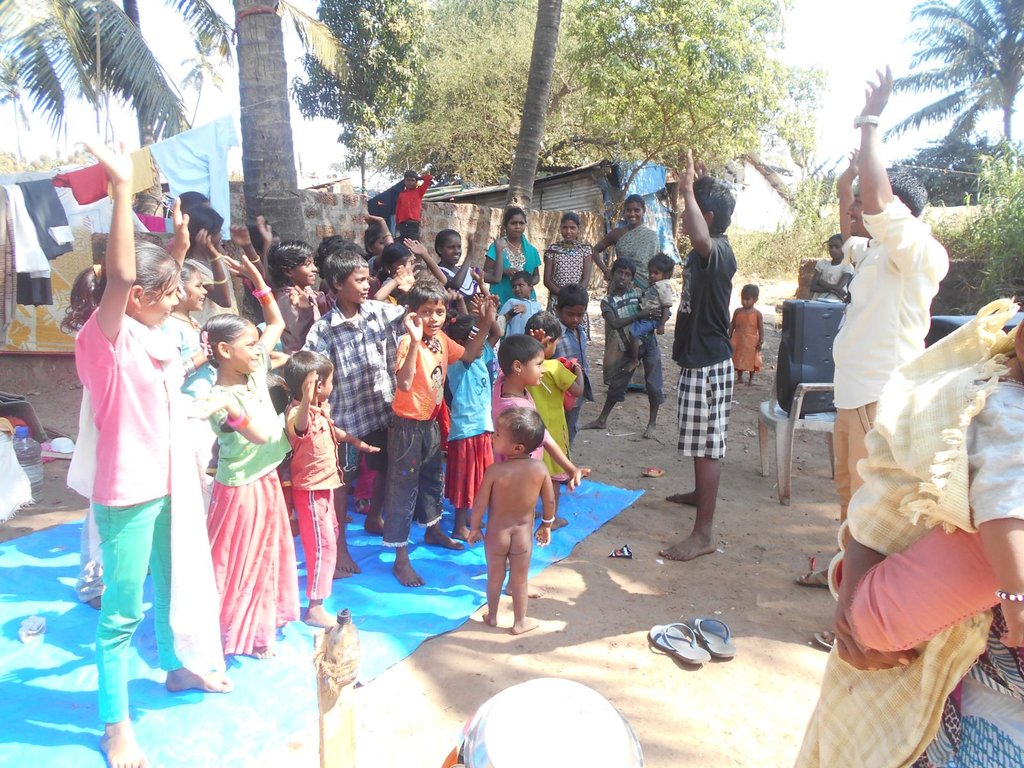 Be the lifeline of a 1000 children in India