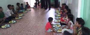 Nutritious Meal for Slum/Street children in DayCar