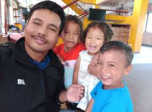 Sonika, Jen, & Soniya with AG alum & admin, Sajan