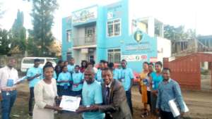 Zambian Entrepreneurs receiving certificates