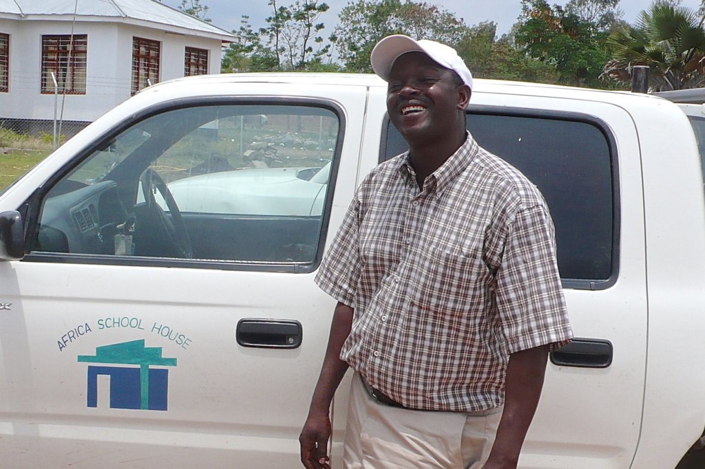 Jefta Kishosha, Africa Schoolhouse project manager