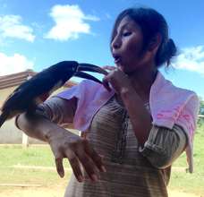 Aracely reacting to Bolivian jungle bird