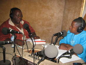 Producer D. Emmanuel Wheinyue hosts Dr. Jones