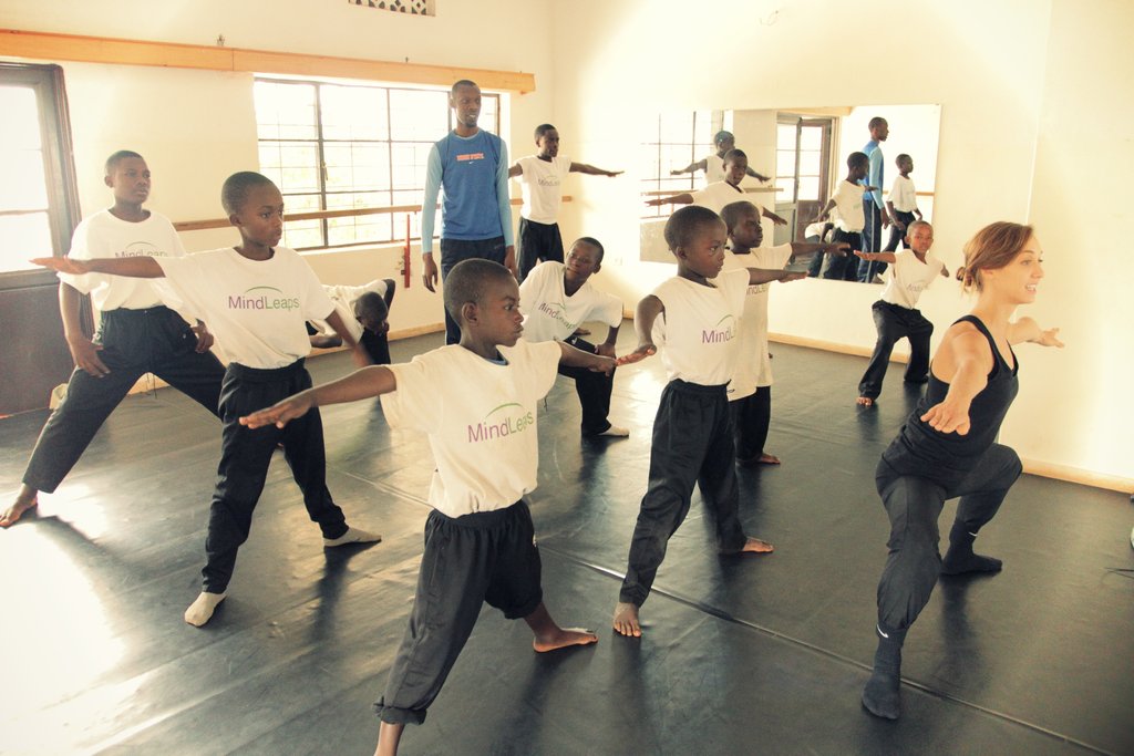 Empower Refugee Youth Through Dance
