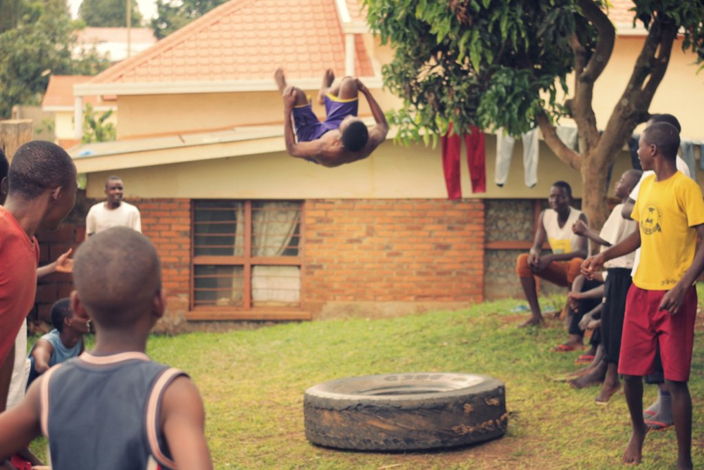 Empower Refugee Youth Through Dance