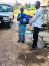 food groceries to poor women