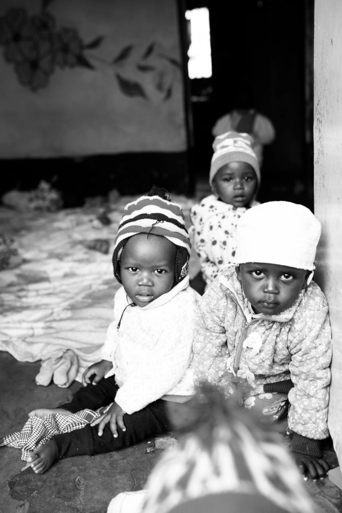 Feed 30 malnourished young children in Kenyan slum