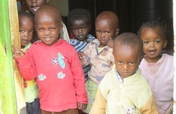 Feed 30 malnourished young children in Kenyan slum