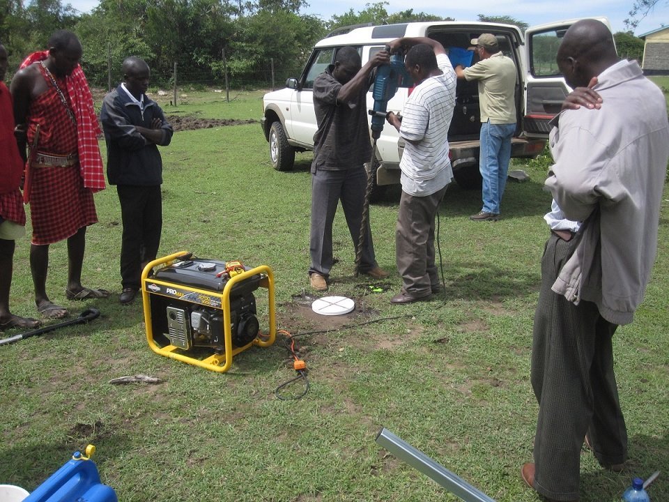 Ositeti School need a drinking water well!