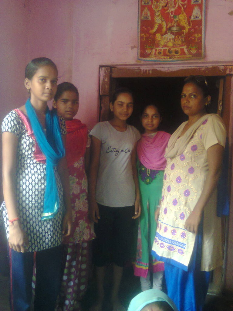 To Give Bright Future 25 Adolescent Girls In India