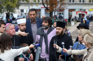 Message of humanity with 4 religious leaders