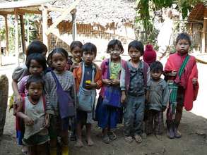 Displaced Burmese children in a camp