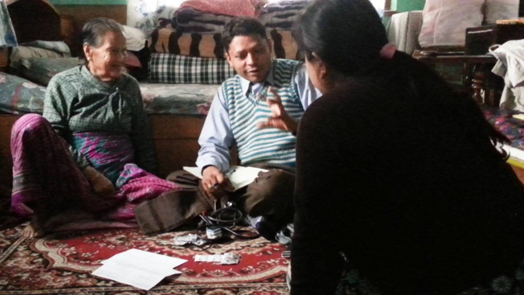 Home visit by BTF hospice team