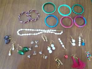 Jewelleries