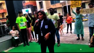 Dhruthi as TV Reporter