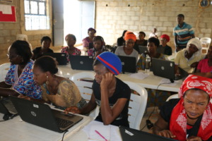 Women in the Dutse Baupma training