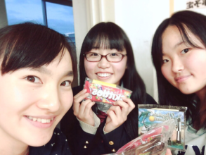 Selfies with their omiyage