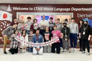 Photo of US participants with certificate