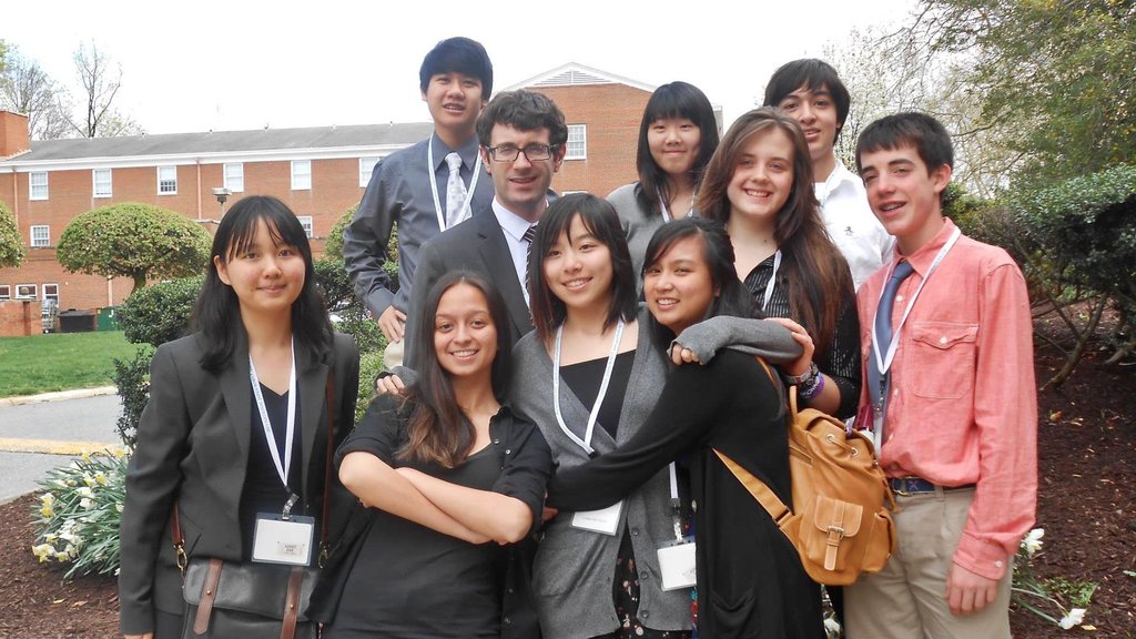 Help 2000 students from US & Japan connect online!