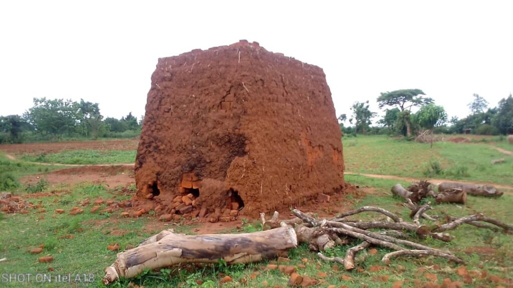 Bricks Baking Site, used - classrooms construction