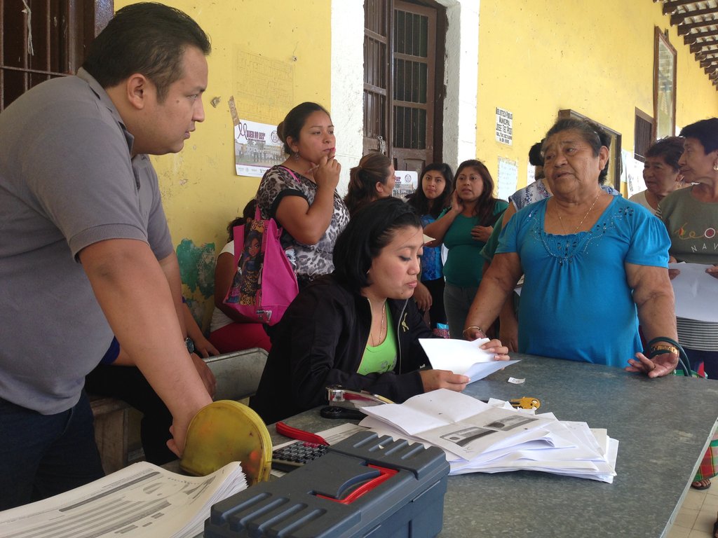 Provide Nutrition for Poor People in Mexico