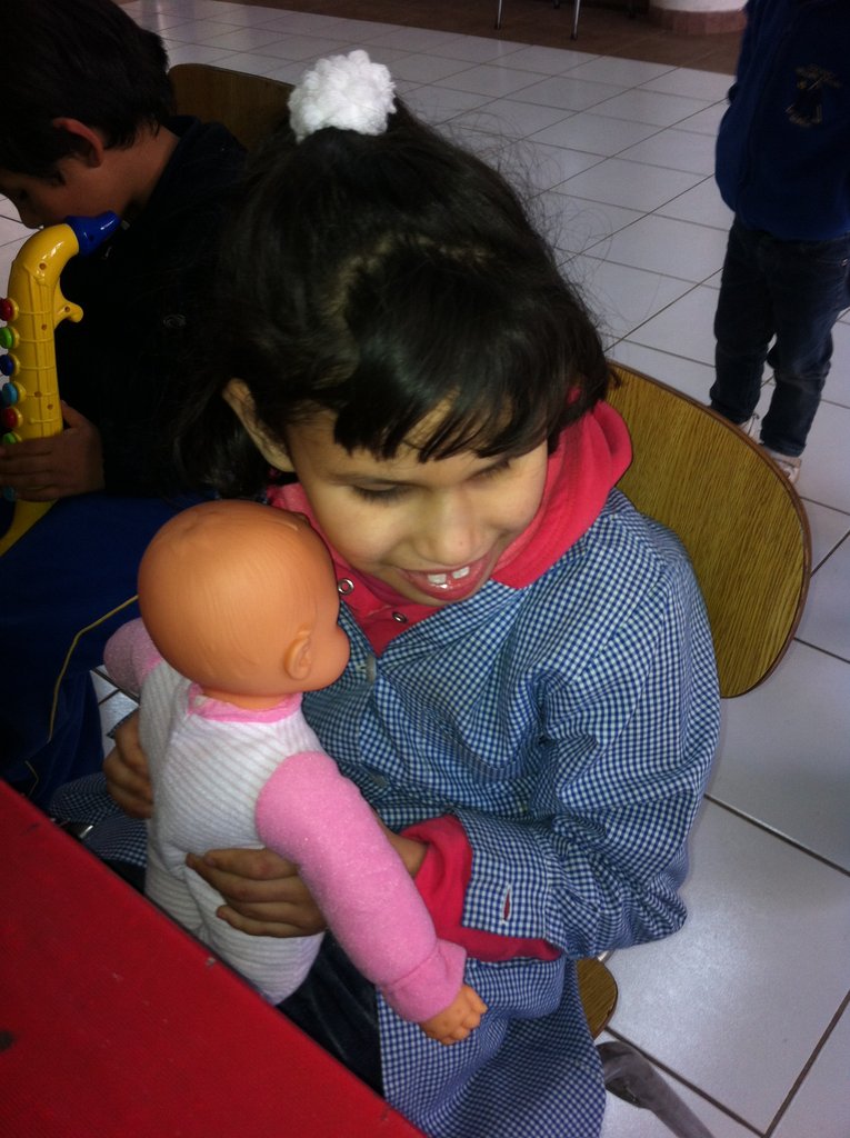 Send 25 multidisabled students to school in Chile