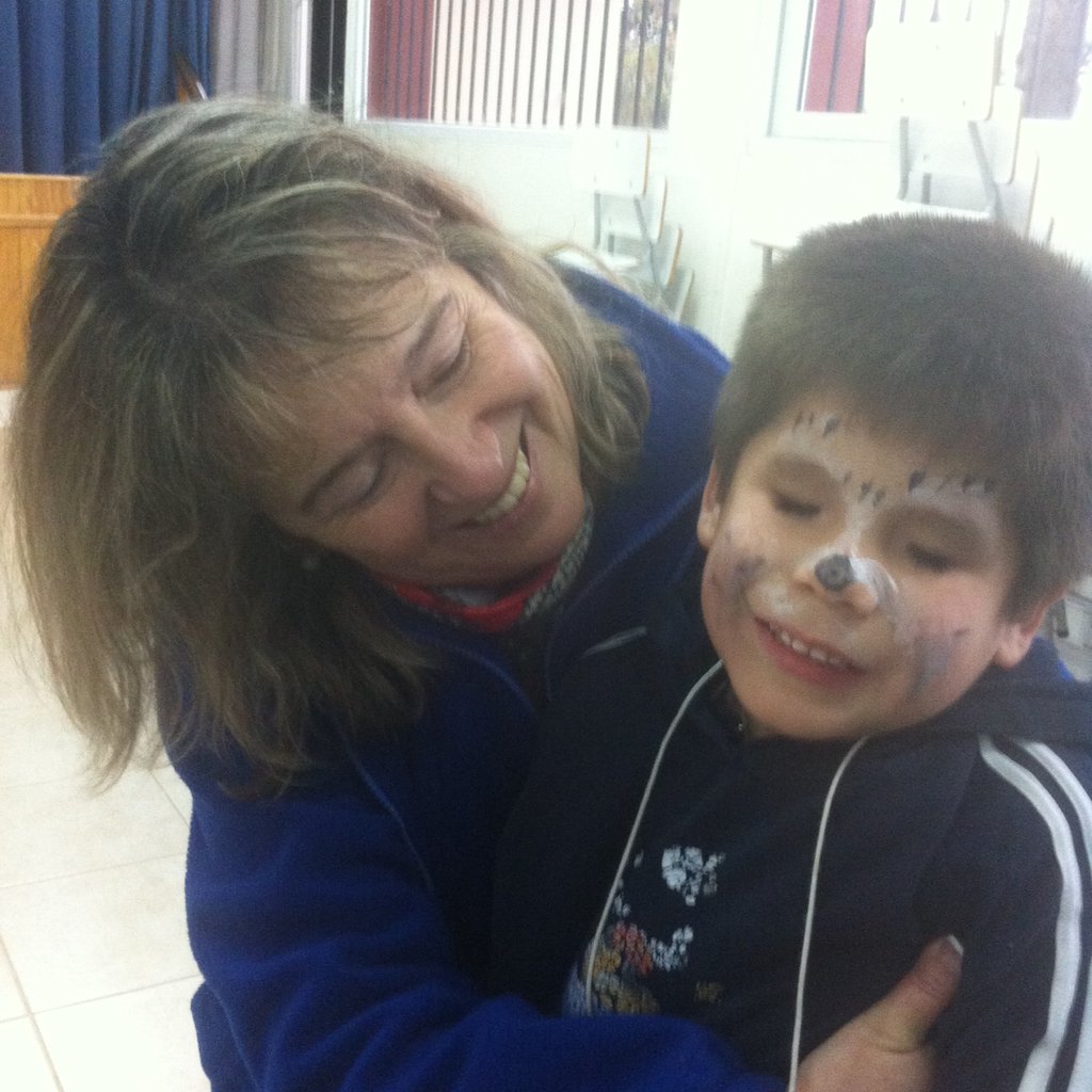 Send 25 multidisabled students to school in Chile