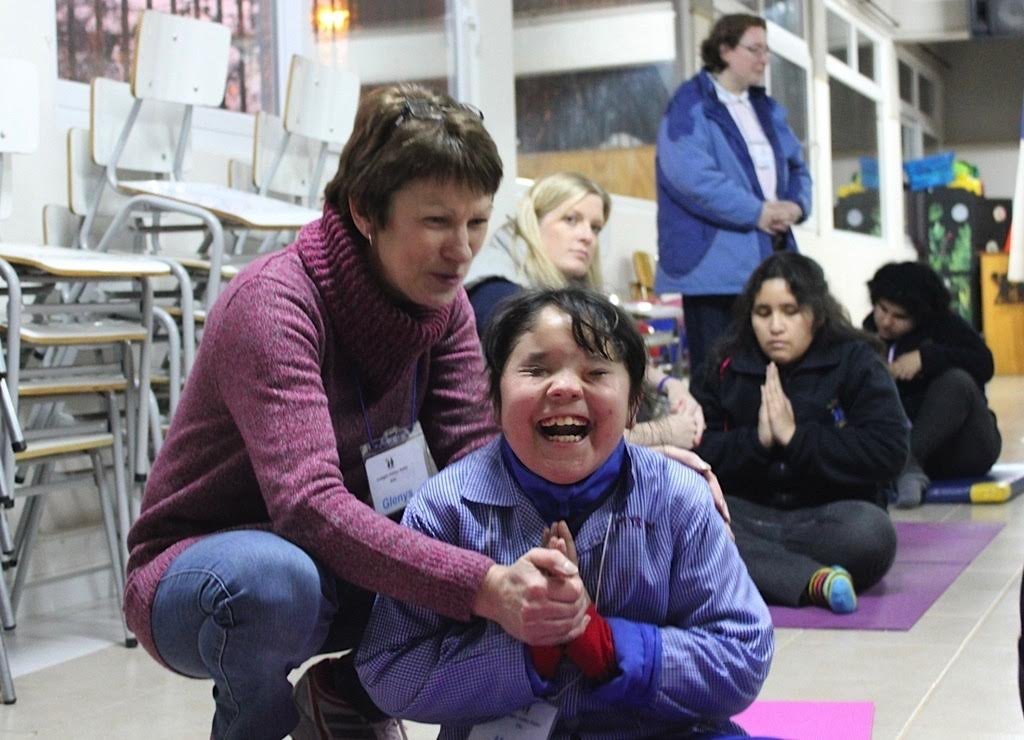Send 25 multidisabled students to school in Chile