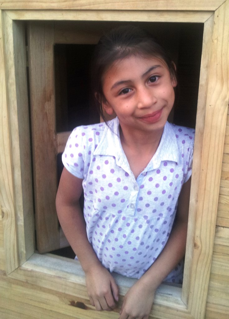 Rebuild orphanage for 20 Colombian girls