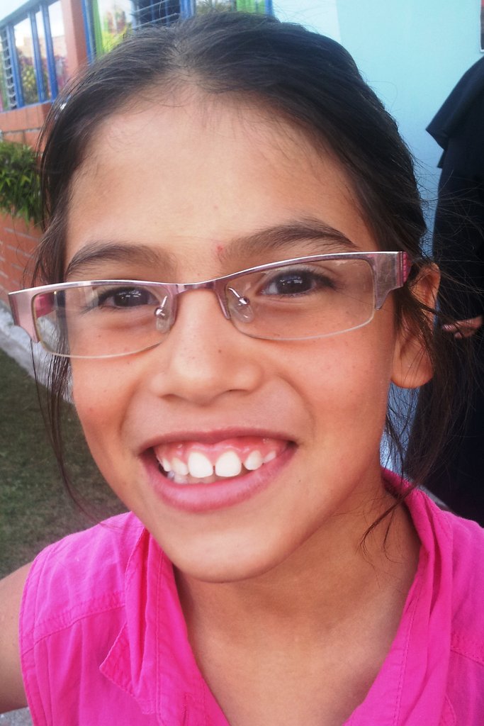 Rebuild orphanage for 20 Colombian girls