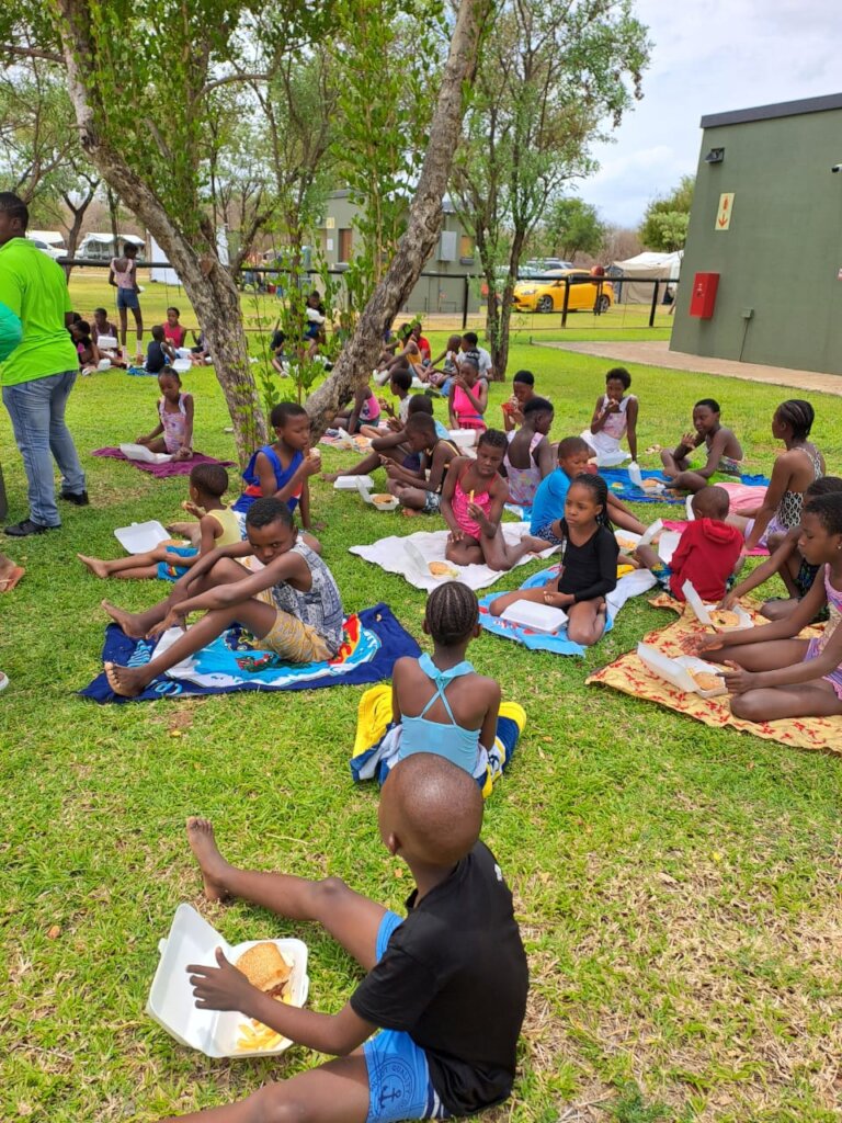 Drop-in centre children at water resort