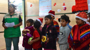 Voices of Joy: Bilingual Christmas Carols
