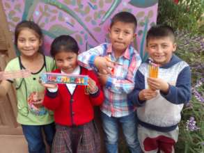 Picaflor students with new classroom supplies!