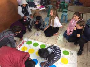 Learning Colours and Body Parts through Play