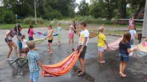 Water Balloon Fighting
