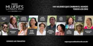 Maria Elena Gratereaux receives award