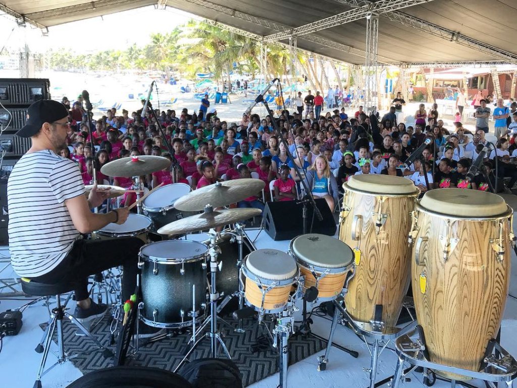 Music Education 100 Children of Dominican Republic