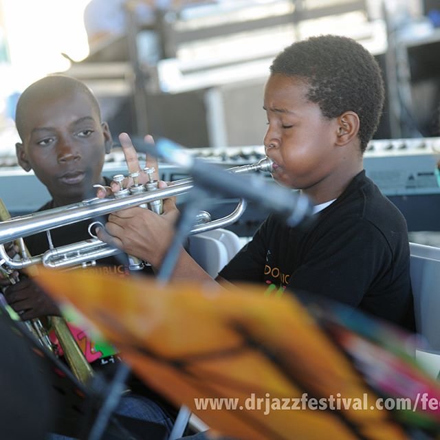 Music Education 100 Children of Dominican Republic