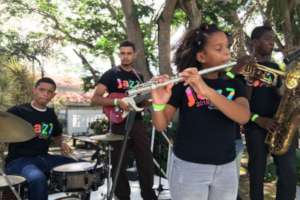 Students perform at Discover POP Marketplace 2018.