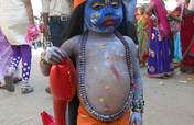 Donate : Happiness to poor street child