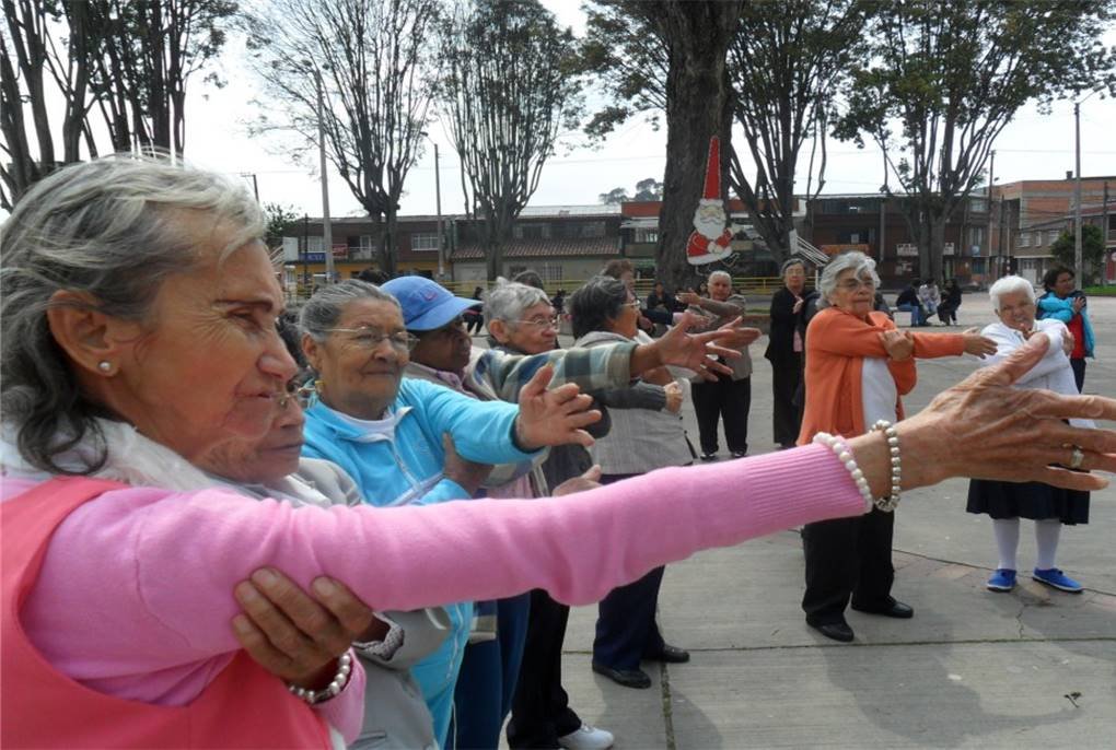Help  a worthy old age to elderly in Colombia