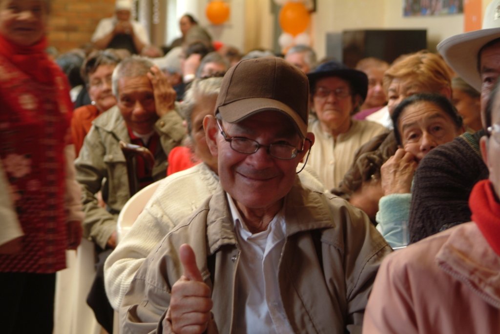 Help  a worthy old age to elderly in Colombia