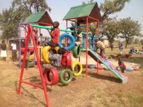 Agwata large play structure Feb 2016