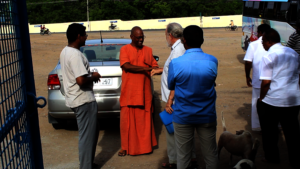 Saying goodbye to Swami Muktananda.